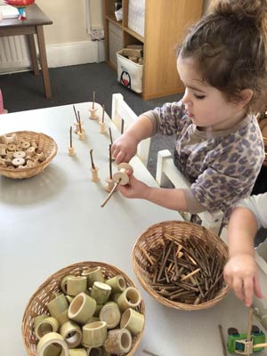 Engaging craft activity at Hove Village Day Nursery Engaging craft activity at Hove Village Day Nursery